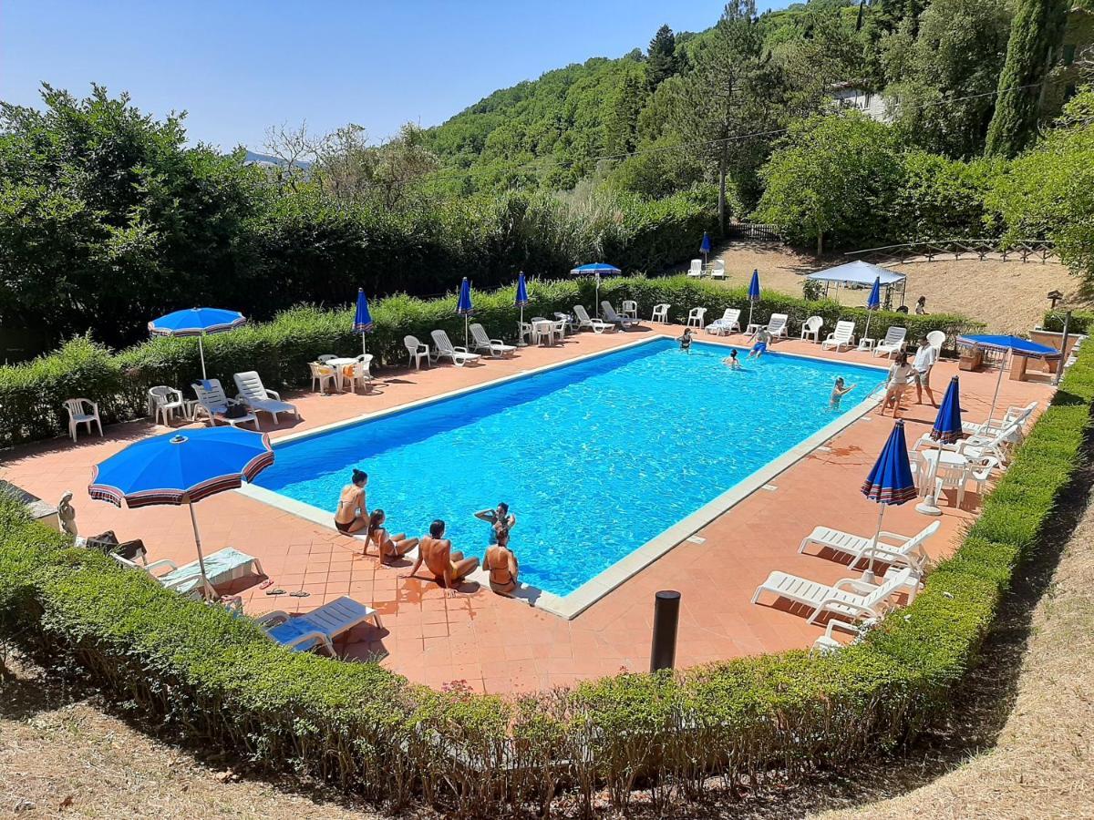 Agriturismo Dea Valfabbrica Eksteriør bilde